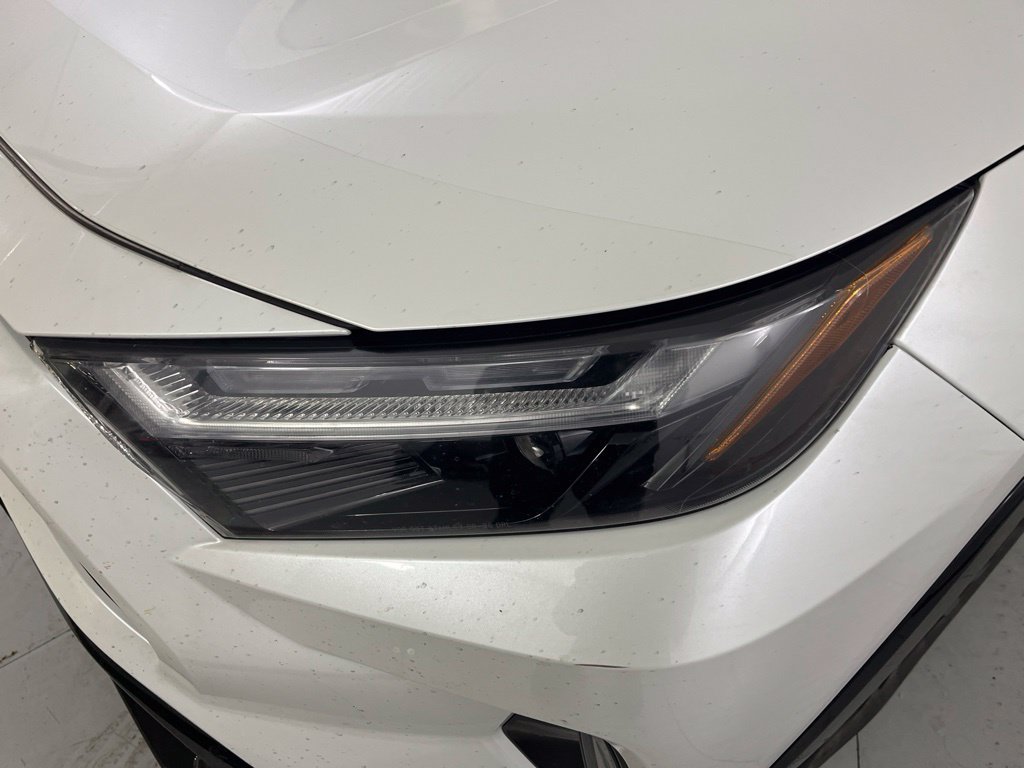 Used 2025 Toyota RAV4 XSE AWD/4WD image 13