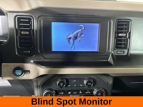 Used 2023 Ford Bronco Big Bend AWD/4WD image 17