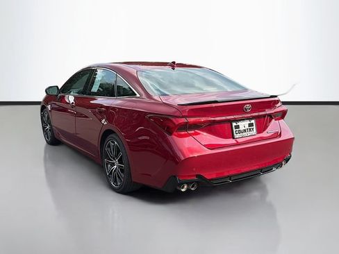 Used 2020 Toyota Avalon Touring w/ Advanced Safety Package FWD image 5