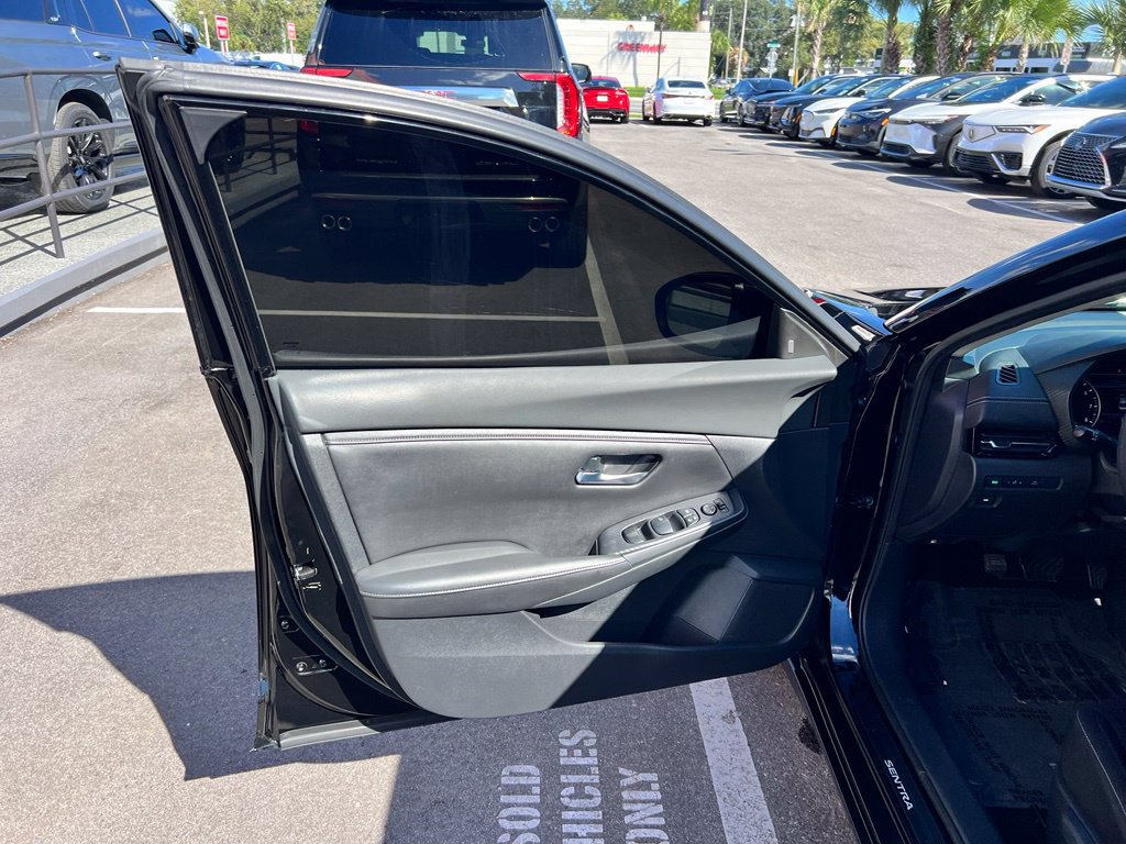 Used 2020 Nissan Sentra SV FWD image 22