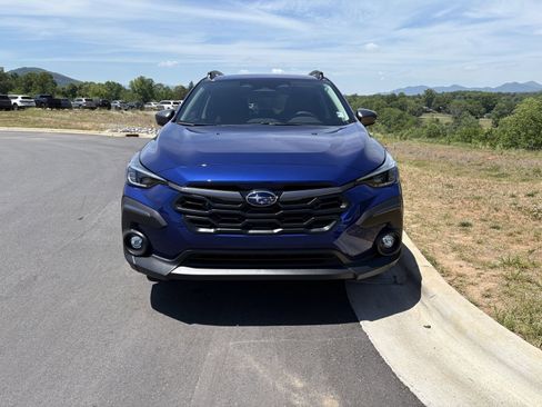 New 2026 Subaru Crosstrek 2.5i Limited w/ Popular Package #3A AWD/4WD image 2