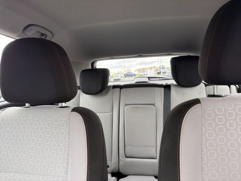Used 2017 Chevrolet Trax LS AWD/4WD image 43