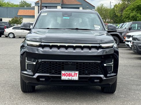 New 2026 Jeep Grand Wagoneer L Limited image 8