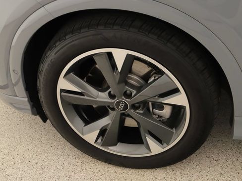 Certified 2024 Audi Q4 e-tron Premium Plus AWD/4WD image 34