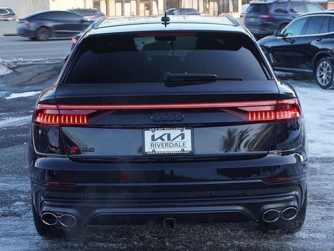 Used 2021 Audi SQ8 Prestige w/ Prestige Package image 18