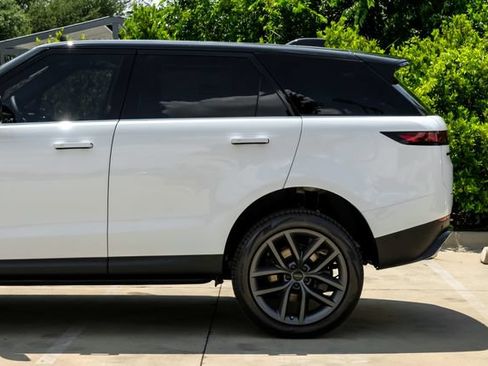 New 2026 Land Rover Range Rover Sport SE AWD/4WD image 17