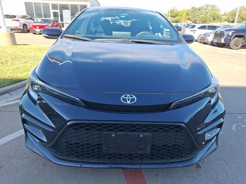 Used 2023 Toyota Corolla SE image 9