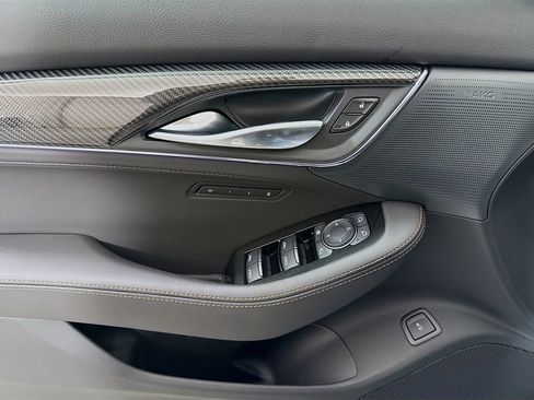 New 2026 Cadillac CT5 V w/ LPO, ONYX Package image 18