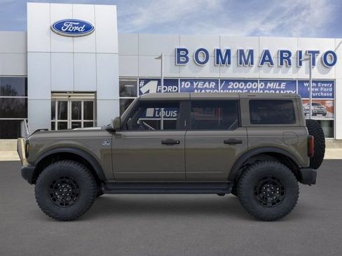 New 2026 Ford Bronco Outer Banks w/ Sasquatch Package AWD/4WD image 3