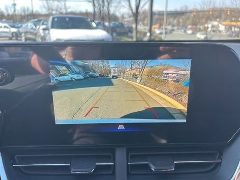 New 2026 Chevrolet Trax RS w/ Sunroof Package image 29