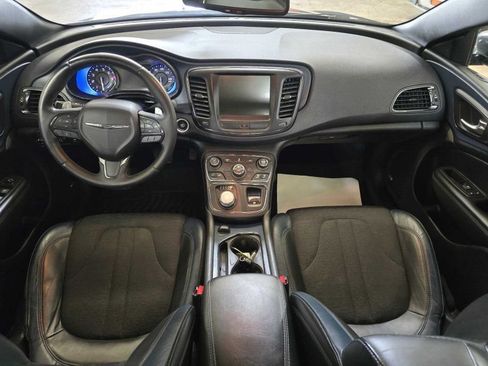 Used 2015 Chrysler 200 S w/ Navigation & Sound Group I AWD/4WD image 4