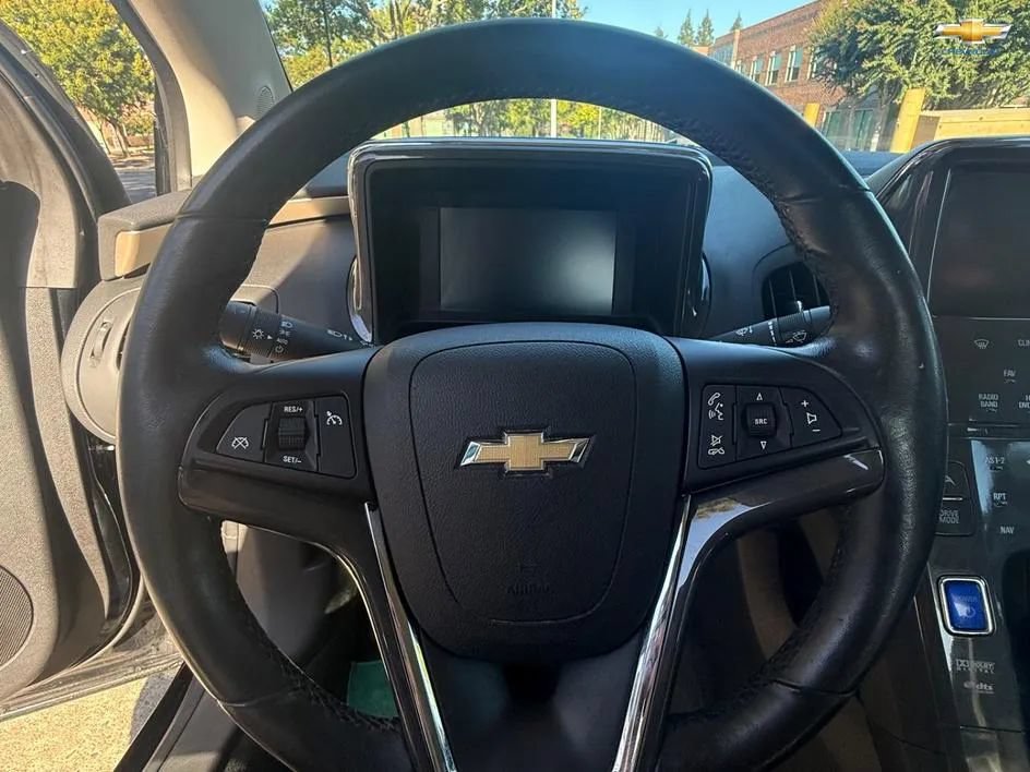 Used 2012 Chevrolet Volt Premium w/ Premium Trim Package FWD image 30