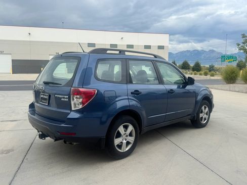 Used 2013 Subaru Forester 2.5X w/ Alloy Wheel Pkg AWD/4WD image 5