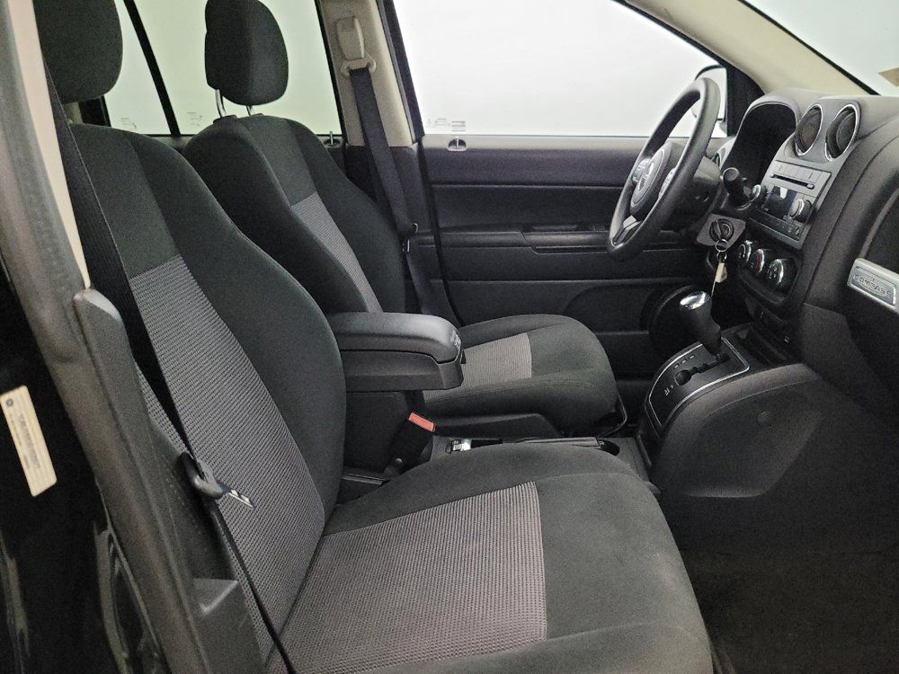 Used 2016 Jeep Compass Sport w/ Power Value Group AWD/4WD image 21