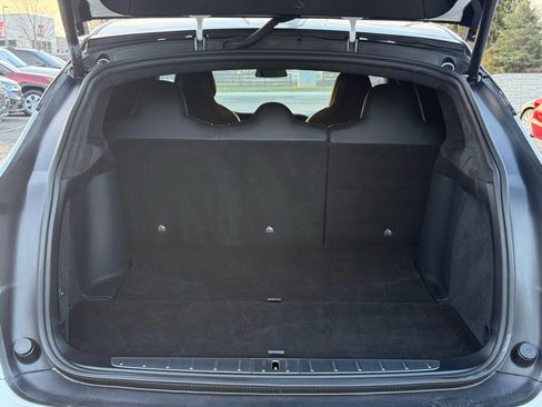 Used 2018 Tesla Model X 75D image 6