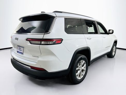 Used 2023 Jeep Grand Cherokee L Limited AWD/4WD image 5