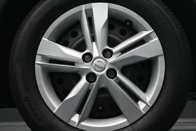 Certified 2025 Nissan Kicks Play S FWD image 9