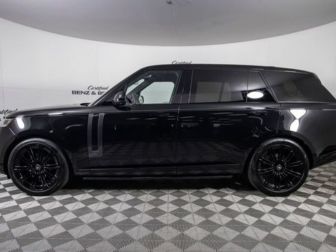 Used 2024 Land Rover Range Rover Long Wheelbase SE AWD/4WD image 11