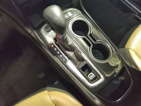 Used 2022 Chevrolet Equinox Premier image 26