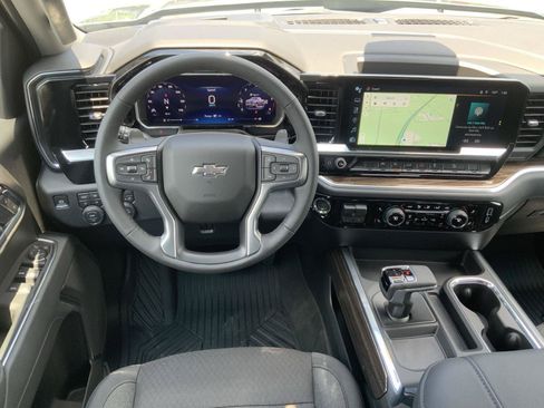 New 2026 Chevrolet Silverado 1500 RST w/ Z71 Off-Road Package AWD/4WD image 23
