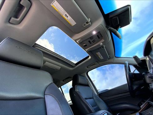 Used 2019 GMC Yukon XL Denali w/ Denali Ultimate Package image 13