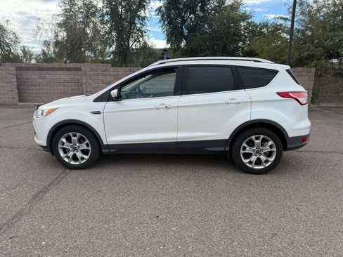 Used 2015 Ford Escape Titanium image 8