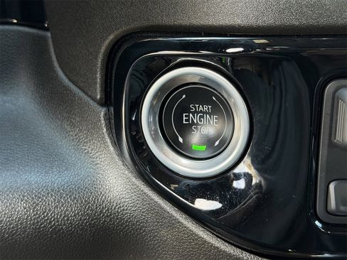 Certified 2024 Chevrolet Silverado 1500 High Country w/ High Country Premium Package image 22