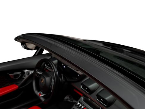 Used 2017 Lamborghini Huracan LP 580-2 RWD image 58