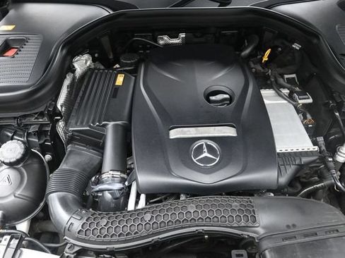 Used 2016 Mercedes-Benz GLC 300 4MATIC image 29