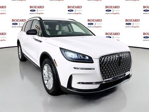 New 2026 Lincoln Corsair Premiere w/ Rear Removable Package Tray FWD image 1