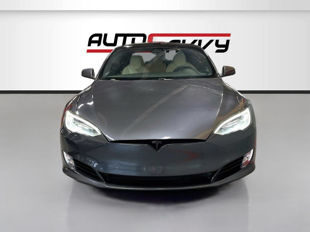 Used 2021 Tesla Model S Long Range AWD/4WD image 2