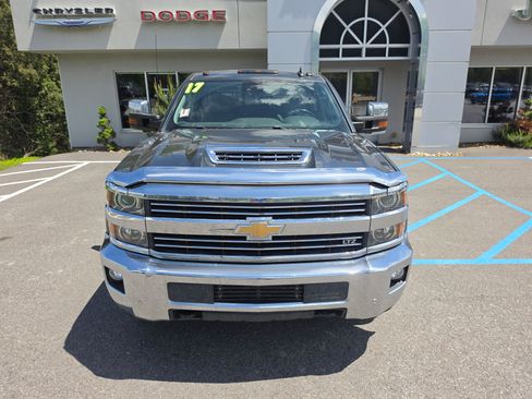 Used 2017 Chevrolet Silverado 3500 LTZ w/ Duramax Plus Package AWD/4WD image 8