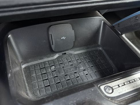 Used 2024 Ford Bronco Wildtrak AWD/4WD image 19