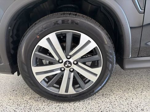 Used 2024 Mitsubishi Outlander Sport AWD image 35