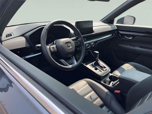 Used 2024 Honda CR-V Sport Touring image 13