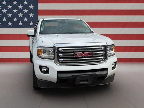 Used 2019 GMC Canyon SLE w/ Driver Alert Package AWD/4WD image 3