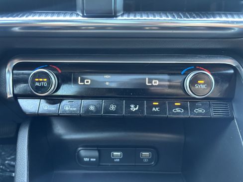 Used 2023 Kia K5 GT image 25