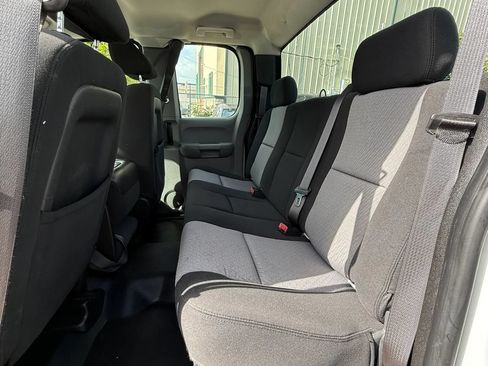 Used 2009 Chevrolet Silverado 1500 W/T RWD image 9