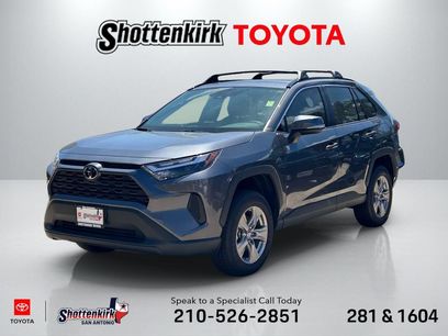 Used 2025 Toyota RAV4 XLE w/ Convenience Package