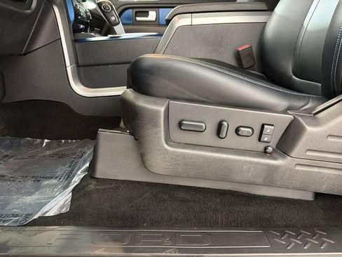Used 2013 Ford F150 Raptor w/ Luxury Equipment Group AWD/4WD image 20
