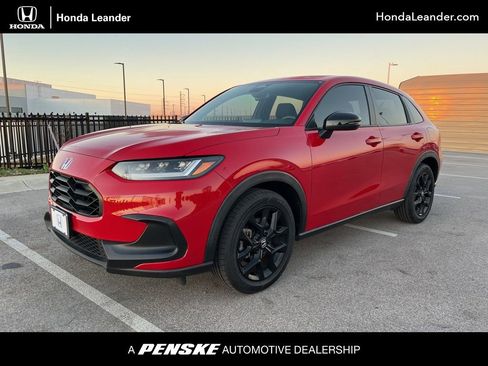 Used 2023 Honda HR-V Sport image 1