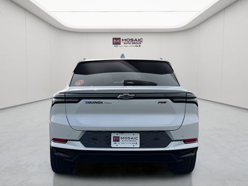 New 2025 Chevrolet Equinox EV RS w/ Convenience Package II image 6