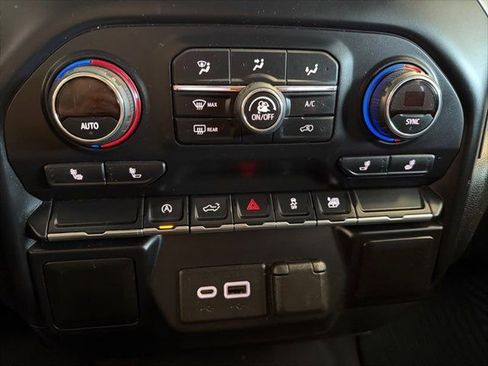 Used 2019 Chevrolet Silverado 1500 LT w/ All-Star Edition image 18