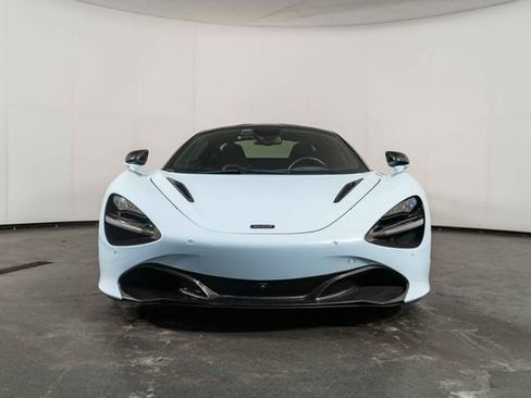 Used 2018 McLaren 720S Performance RWD image 3