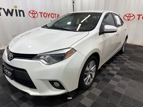 Used 2014 Toyota Corolla LE FWD image 3