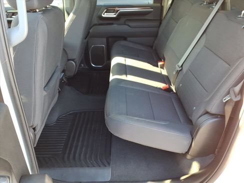 Used 2024 Chevrolet Silverado 2500 LT image 14