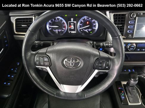 Used 2016 Toyota Highlander Limited Platinum image 8