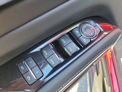 Used 2023 Cadillac Escalade ESV Premium Luxury w/ LPO, Floor Liner Package AWD/4WD image 18