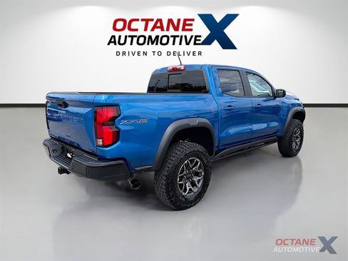Used 2023 Chevrolet Colorado ZR2 w/ ZR2 Convenience Package III AWD/4WD image 7