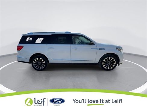 Used 2020 Lincoln Navigator L Reserve image 12